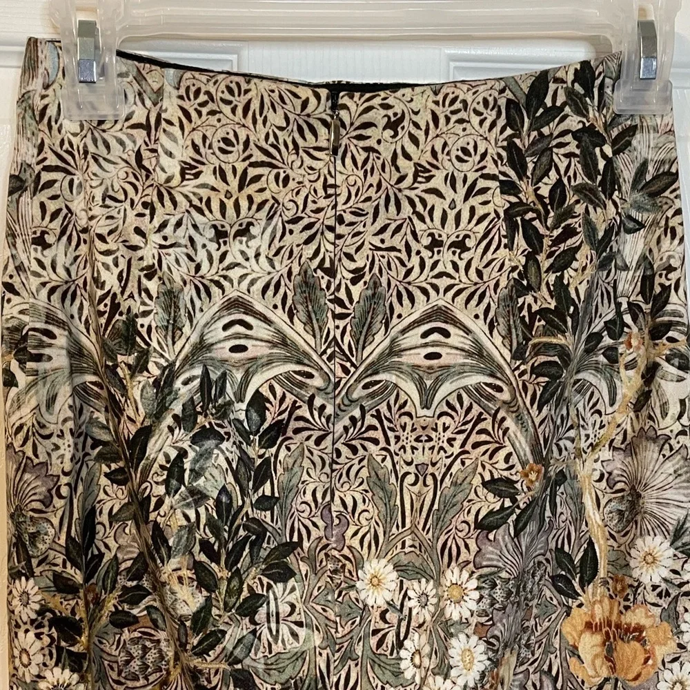 MNG Suit neutral colored floral pattern pencil skirt w/ zipper sz 2 - Picture 11 of 11